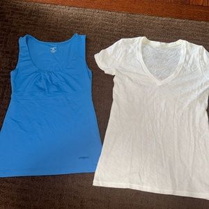 Womens size xs Patagonia top bundle